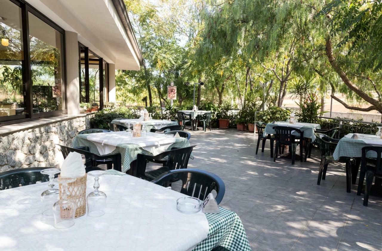 Happy Days Aparthotel Capo Vaticano Ngoại thất bức ảnh