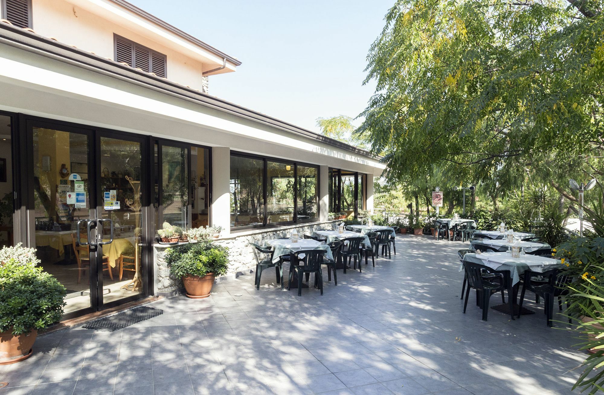 Happy Days Aparthotel Capo Vaticano Ngoại thất bức ảnh