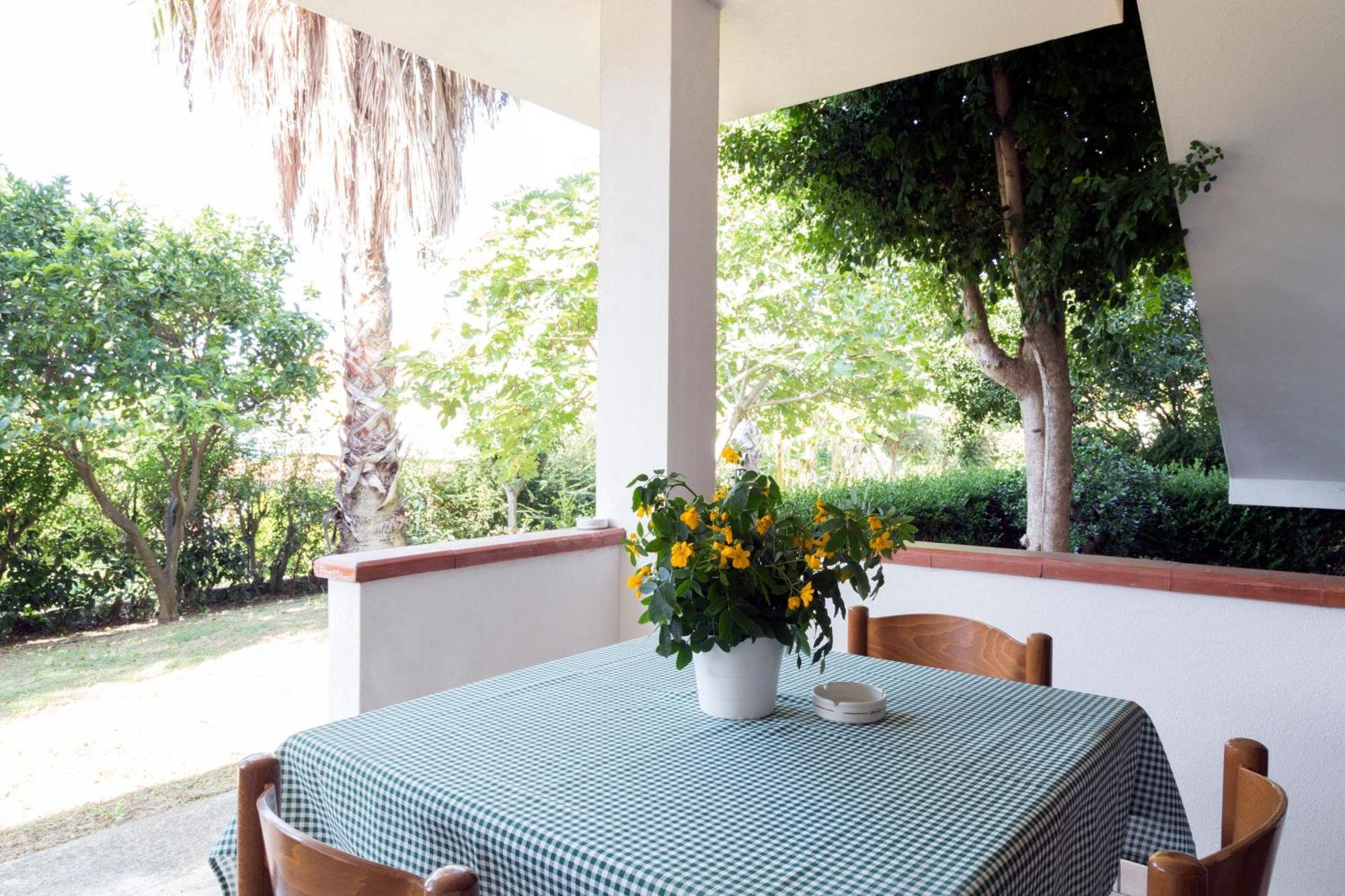 Happy Days Aparthotel Capo Vaticano Ngoại thất bức ảnh