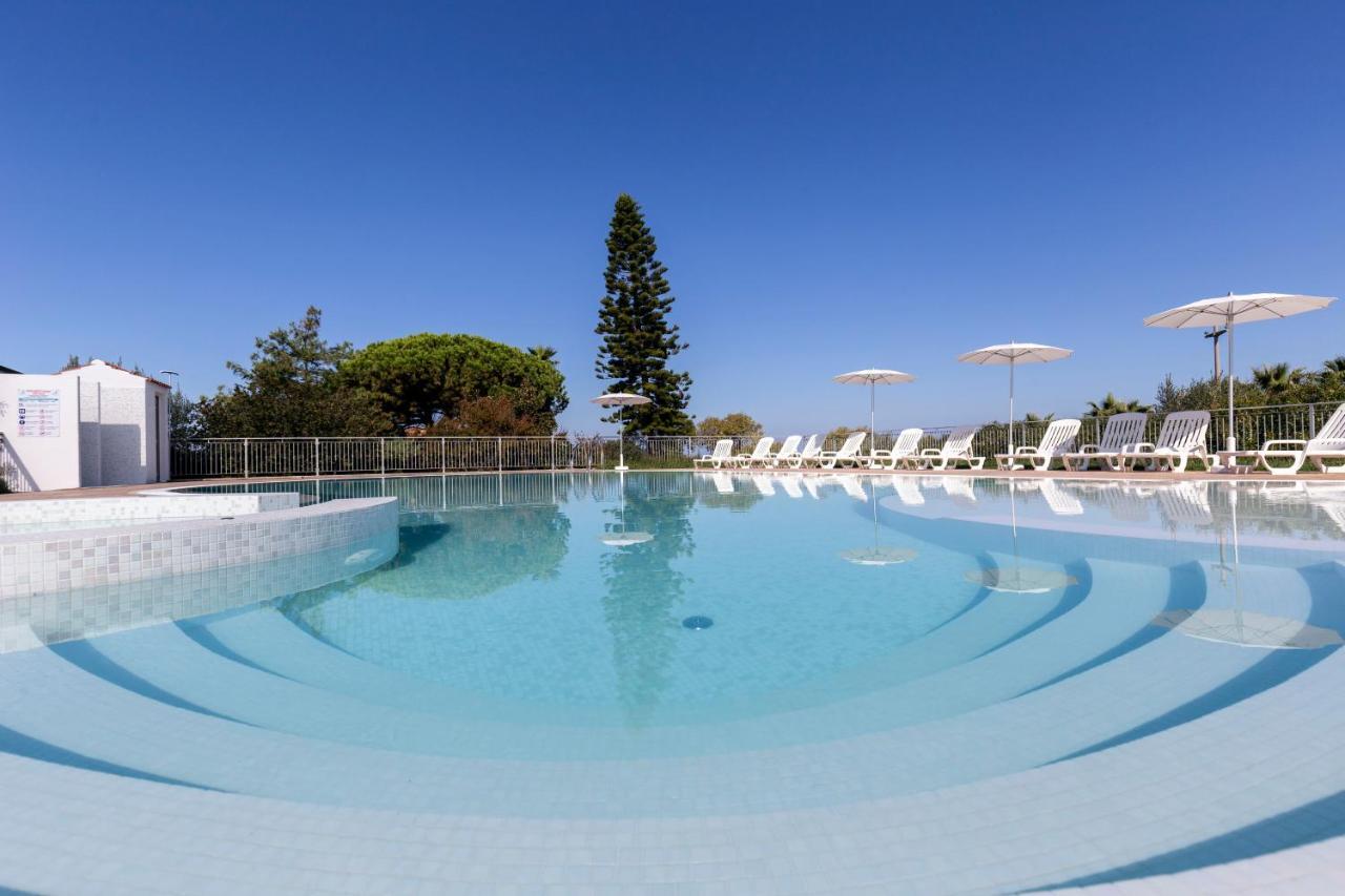 Happy Days Aparthotel Capo Vaticano Ngoại thất bức ảnh
