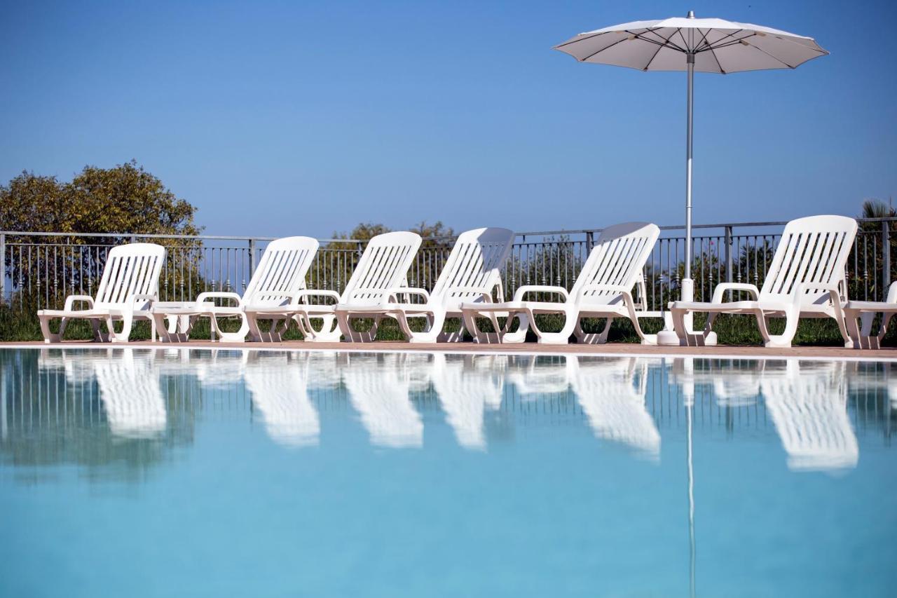 Happy Days Aparthotel Capo Vaticano Ngoại thất bức ảnh