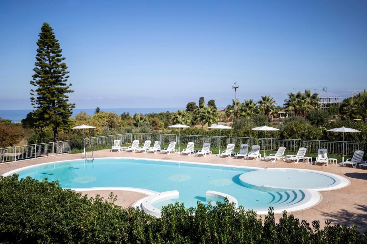 Happy Days Aparthotel Capo Vaticano Ngoại thất bức ảnh